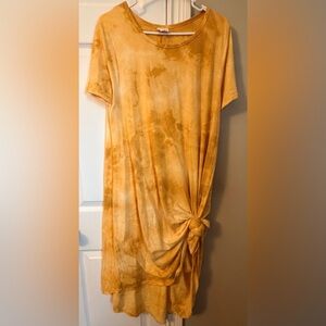 LuLaRoe Golden Tie-Dye Top